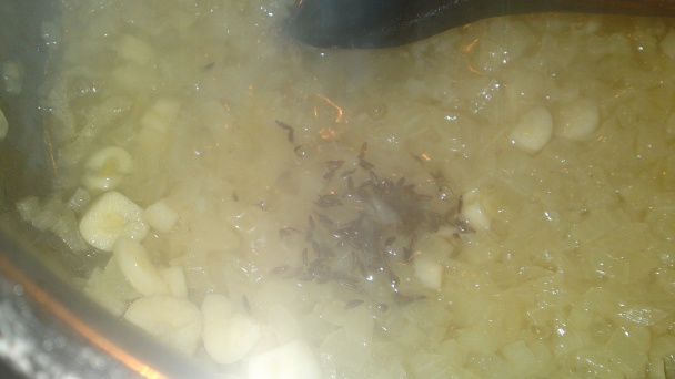 Hovädzie kocky na cesnaku a rasci (fotorecept) - obrázok 7