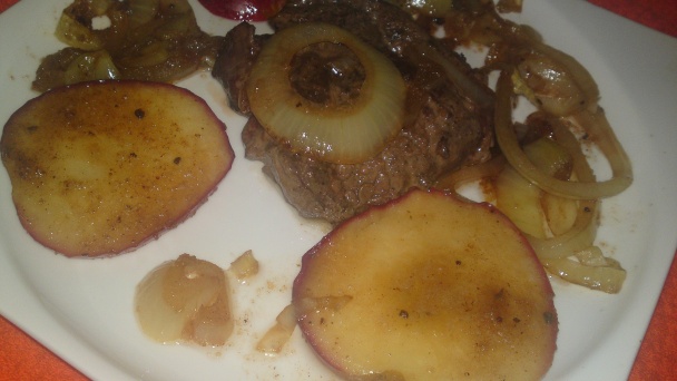 Bravčová pečeň na prírodno s prílohou zo skaramelizovaného jablka a cibule (fotorecept) - obrázok 9