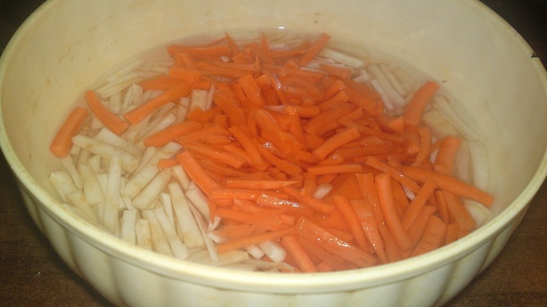 Sedmohradská estragónová zeleninová polievka s mäsovými knedličkami (fotorecept) - obrázok 2