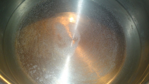 Sedmohradské kukuričné guľky plnené bryndzou s kyslou smotanou a s údenou slaninkou (fotorecept) - obrázok 2