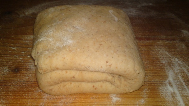 Lístkové oškvarkové tyčinky k vínečku (fotorecept) - obrázok 12