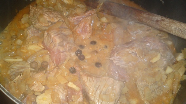 Hovädzie zadné na suchohríbe smrekovom a domácej údenej slaninke (fotorecept) - obrázok 14