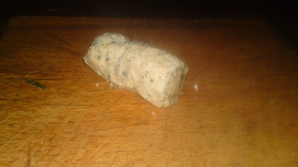 Kuracie prsia plnené bylinkovým maslom obalené v schwarzwaldskej šunke (fotorecept) - obrázok 1