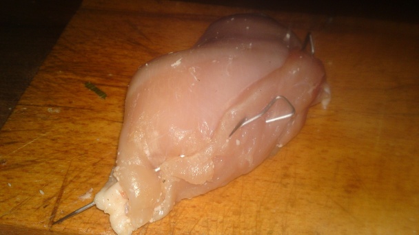 Kuracie prsia plnené bylinkovým maslom obalené v schwarzwaldskej šunke (fotorecept) - obrázok 4