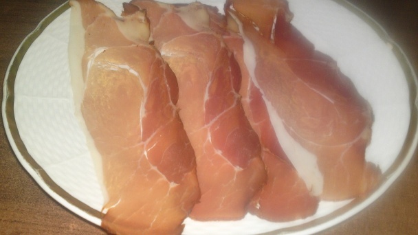 Kuracie prsia plnené bylinkovým maslom obalené v schwarzwaldskej šunke (fotorecept) - obrázok 5