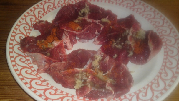 Pikantné bravčové medailónky z bravčového malého orecha (fotorecept) - obrázok 3