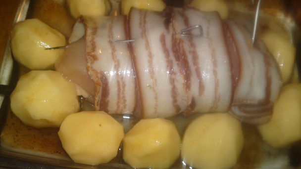 Jarné kuracie prsia plnené bryndzou a špenátom obalené údenou slaninkou (fotorecept) - obrázok 15