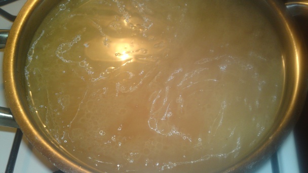 Jarná zeleninová polievka s knedličkami z jahňacieho mäsa so syrom (fotorecept) - obrázok 13