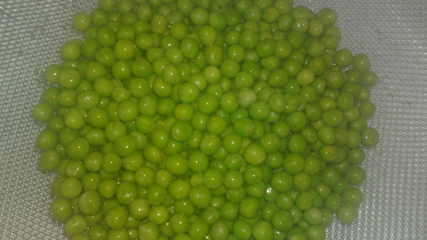 Polievka z cukrového hrášku s mäsovými knedličkami s feniklom a pecorinom (fotorecept) - obrázok 9