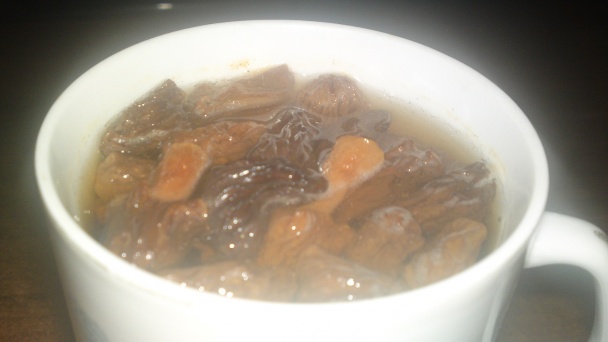 Tagliatelle so smrčkami, špenátom, cherry paradajkami a parmezánom (fotorecept) - obrázok 7