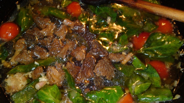 Tagliatelle so smrčkami, špenátom, cherry paradajkami a parmezánom (fotorecept) - obrázok 17