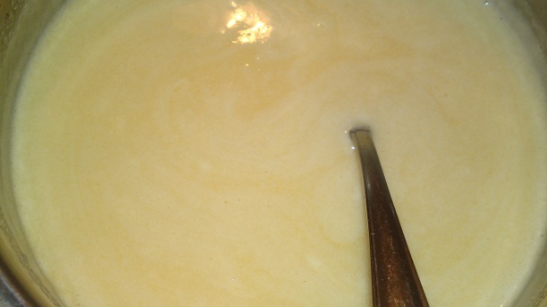 Torta z bielej čokolády s jahodovou omáčkou (fotorecept) - obrázok 6