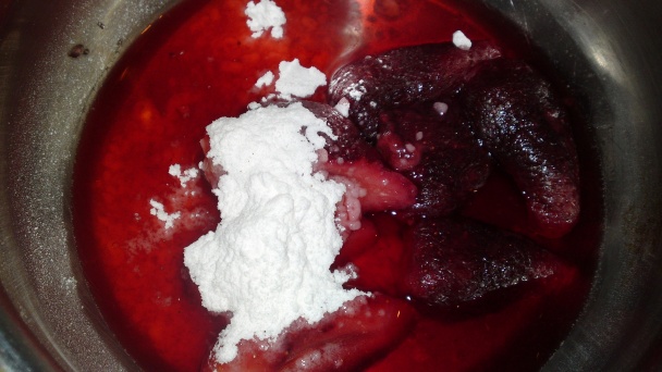 Torta z bielej čokolády s jahodovou omáčkou (fotorecept) - obrázok 11