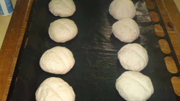 Rýchle žemle z pšeničnej hladkej a špaldovej hladkej múky (fotorecept) - obrázok 9