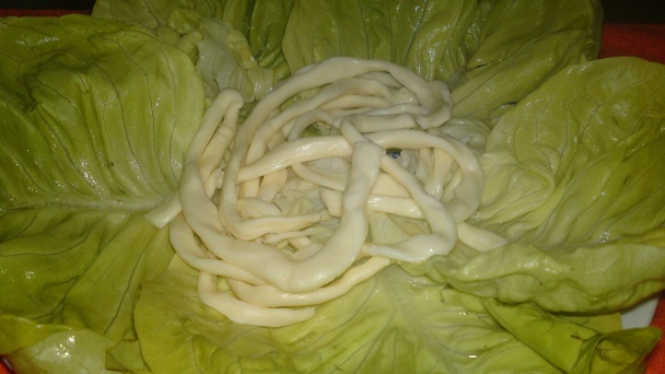 Miešaný šalát z jarnej zeleniny so syrovými korbáčikmi (fotorecept) - obrázok 8