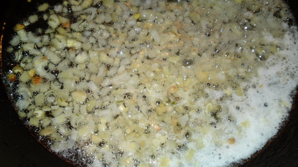 Kuriatka na šalotke v smotanovej omáčke s estragónom a s citrónovou šťavou (fotorecept) - obrázok 5