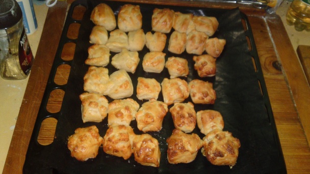 Smotanovo-syrové lístkové pagáčiky k vínu (fotorecept) - obrázok 17