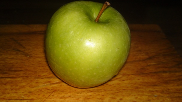 Jarný chrumkavý šalát zo stopkového zeleru, jablka a orechov (fotorecept) - obrázok 11