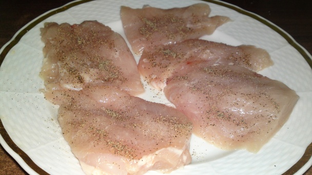 Kuracie prsia s morčacou pečeňou, údenou slaninkou a ementálom (fotorecept) - obrázok 5