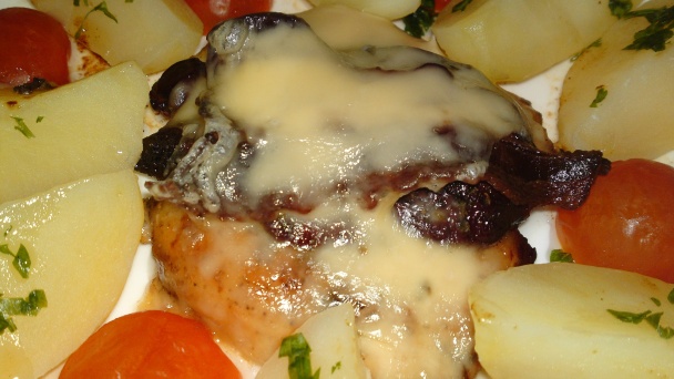 Kuracie prsia s morčacou pečeňou, údenou slaninkou a ementálom (fotorecept) - obrázok 10