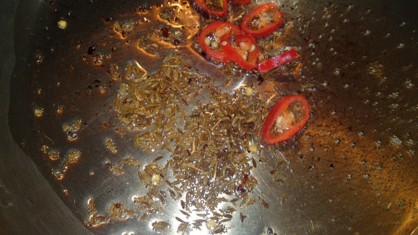 Taštičky z chlebového cesta so smotanou plnené mangoldom a fetou (fotorecept) - obrázok 5