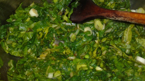 Taštičky z chlebového cesta so smotanou plnené mangoldom a fetou (fotorecept) - obrázok 7