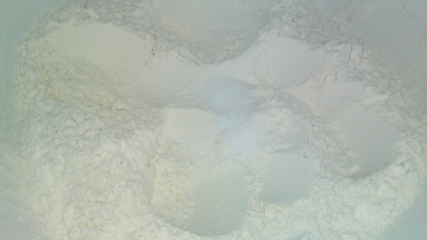 Taštičky z chlebového cesta so smotanou plnené mangoldom a fetou (fotorecept) - obrázok 10