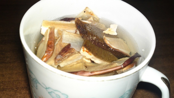 Dusená jarná zelenina s dubákmi na Chardonnay s parmezánom (fotorecept) - obrázok 3