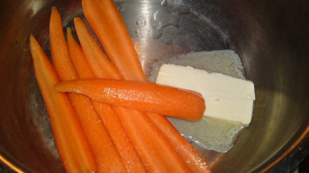 Dusená jarná zelenina s dubákmi na Chardonnay s parmezánom (fotorecept) - obrázok 5