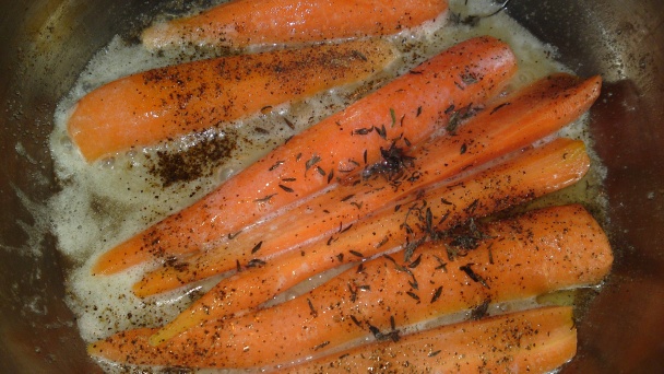 Dusená jarná zelenina s dubákmi na Chardonnay s parmezánom (fotorecept) - obrázok 7