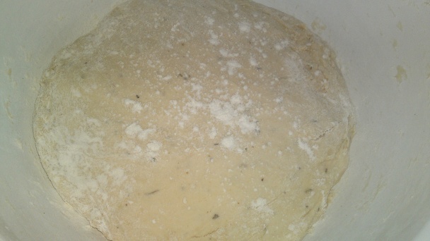 Rýchla ciabatta zo špaldovej hladkej múky s bylinkami (fotorecept) - obrázok 5