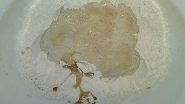 Posúch so smotanou, údenou klobásou, slaninkou, červenou cibuľou a cesnakom (fotorecept) - obrázok 1