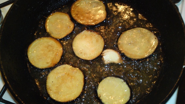 Šalát z pečeného baklažánu a prosciutto crudo (fotorecept) - obrázok 7