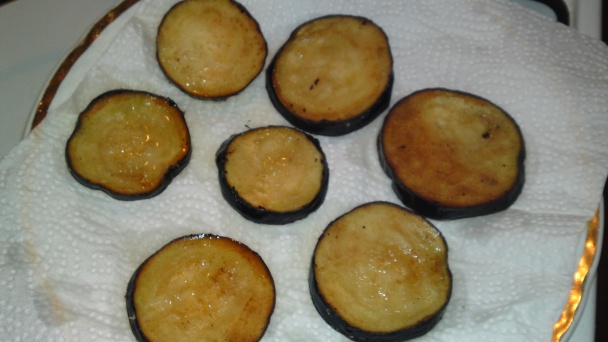 Šalát z pečeného baklažánu a prosciutto crudo (fotorecept) - obrázok 8