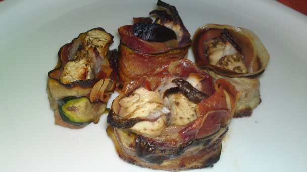 Predjedlo z baklažánu, cukety, červenej cibule a prosciutto crudo (fotorecept) - obrázok 11