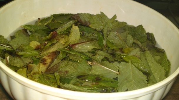 Osviežujúci nápoj z limety a mäty piepornej (fotorecept) - obrázok 2