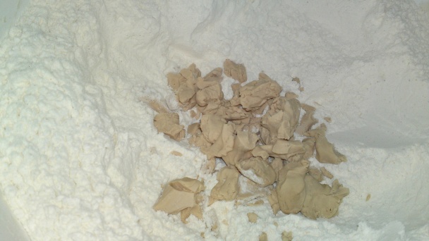 Bokoli - rómsky oškvarkový chlieb podľa Margó Bódi (fotorecept) - obrázok 2