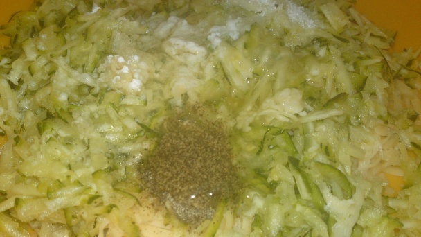 Vyprážané cuketovo-syrové guľôčky so sezamom (fotorecept) - obrázok 5