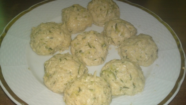 Vyprážané cuketovo-syrové guľôčky so sezamom (fotorecept) - obrázok 8