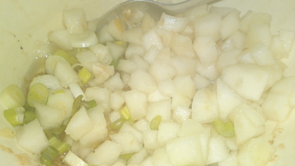 Šalát s plnenou hruškou a estragónom (fotorecept) - obrázok 12