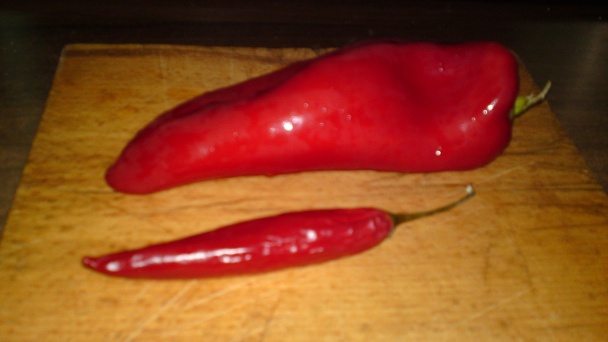 Tyrokafteri - τυροκαφτερή grécka nátierka z fety a papriky (fotorecept) - obrázok 1