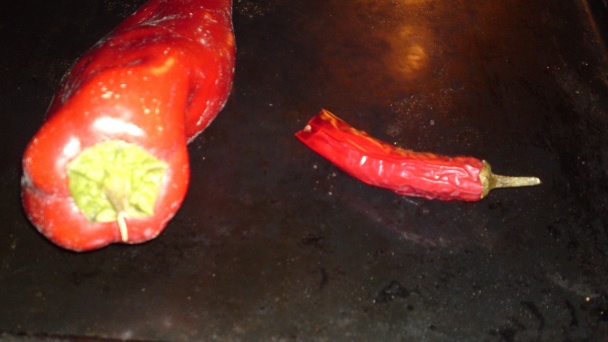 Tyrokafteri - τυροκαφτερή grécka nátierka z fety a papriky (fotorecept) - obrázok 2