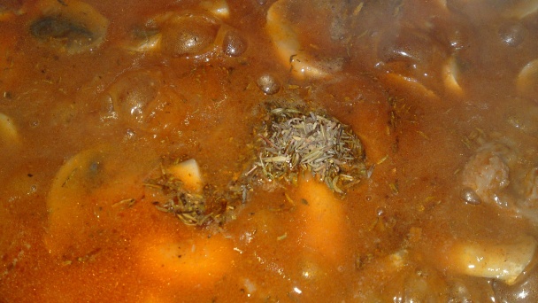 Odrezky z hovädzieho mäsa na hrášku a šampiňónoch (fotorecept) - obrázok 13