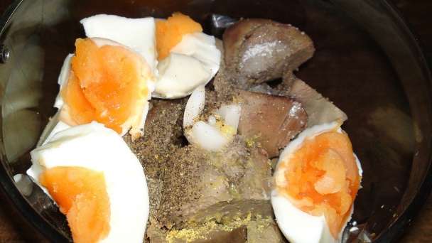 Pečeňová paštéta z morčacej pečene s citrónom a klinčekmi (fotorecept) - obrázok 6