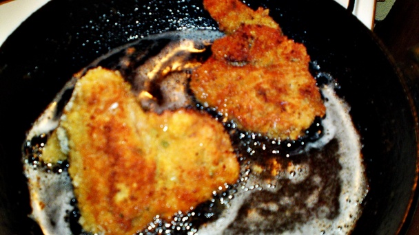 Vyprážané kuracie krídelká plnené kuracou pečeňou (fotorecept) - obrázok 16