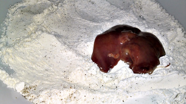 Kuracia pečeň na údenej paprike a údenej slanine z mangalice (fotorecept) - obrázok 5