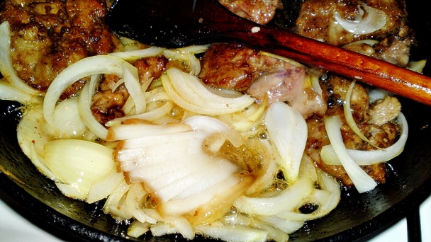 Kuracia pečeň na údenej paprike a údenej slanine z mangalice (fotorecept) - obrázok 11