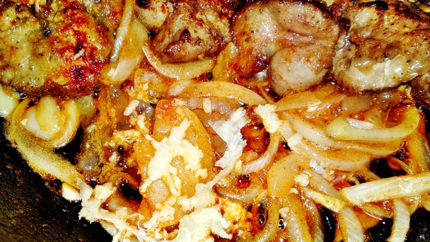 Kuracia pečeň na údenej paprike a údenej slanine z mangalice (fotorecept) - obrázok 13