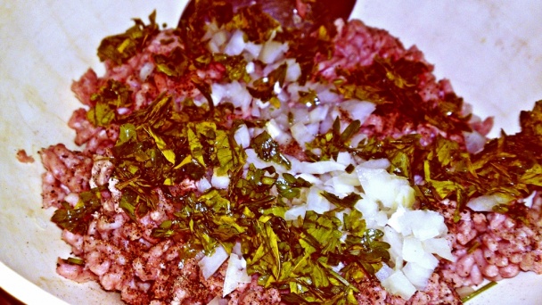 Biber Dolmasi - turecké plnené papriky (fotorecept) - obrázok 6