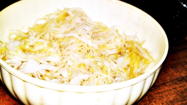 Kyslá kapusta na karameli a Chardonnay (fotorecept) - obrázok 1